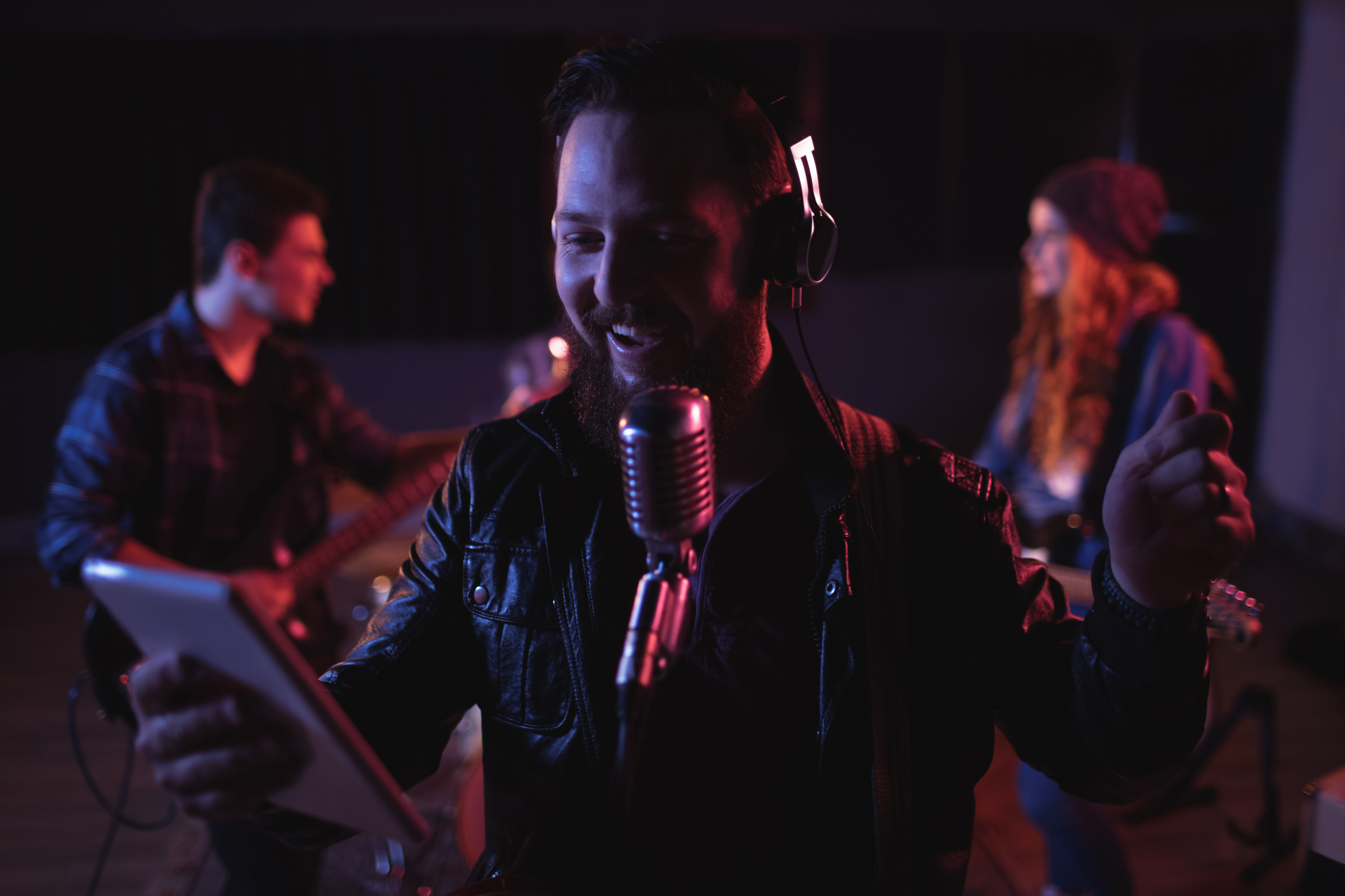 Singing classes in delhi best singing classes in delhi